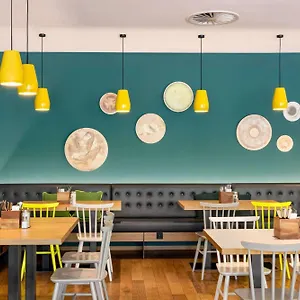 Vienna House Easy By Wyndham Prenzlauer Berg Hotel